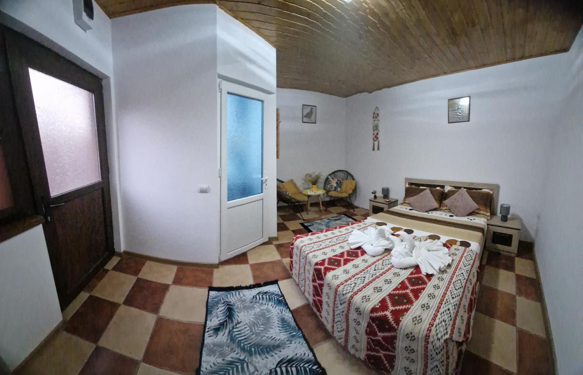 Hotel Casa Roko Sfântu Gheorghe Esterno foto